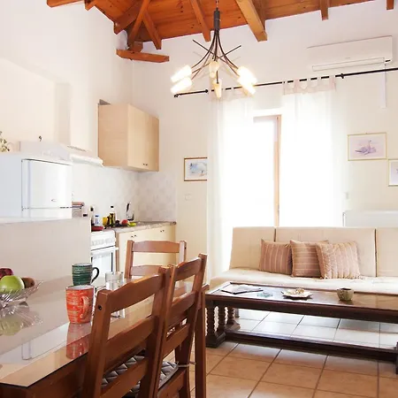 Inn Stephanou Agios Nikolaos (Mani)